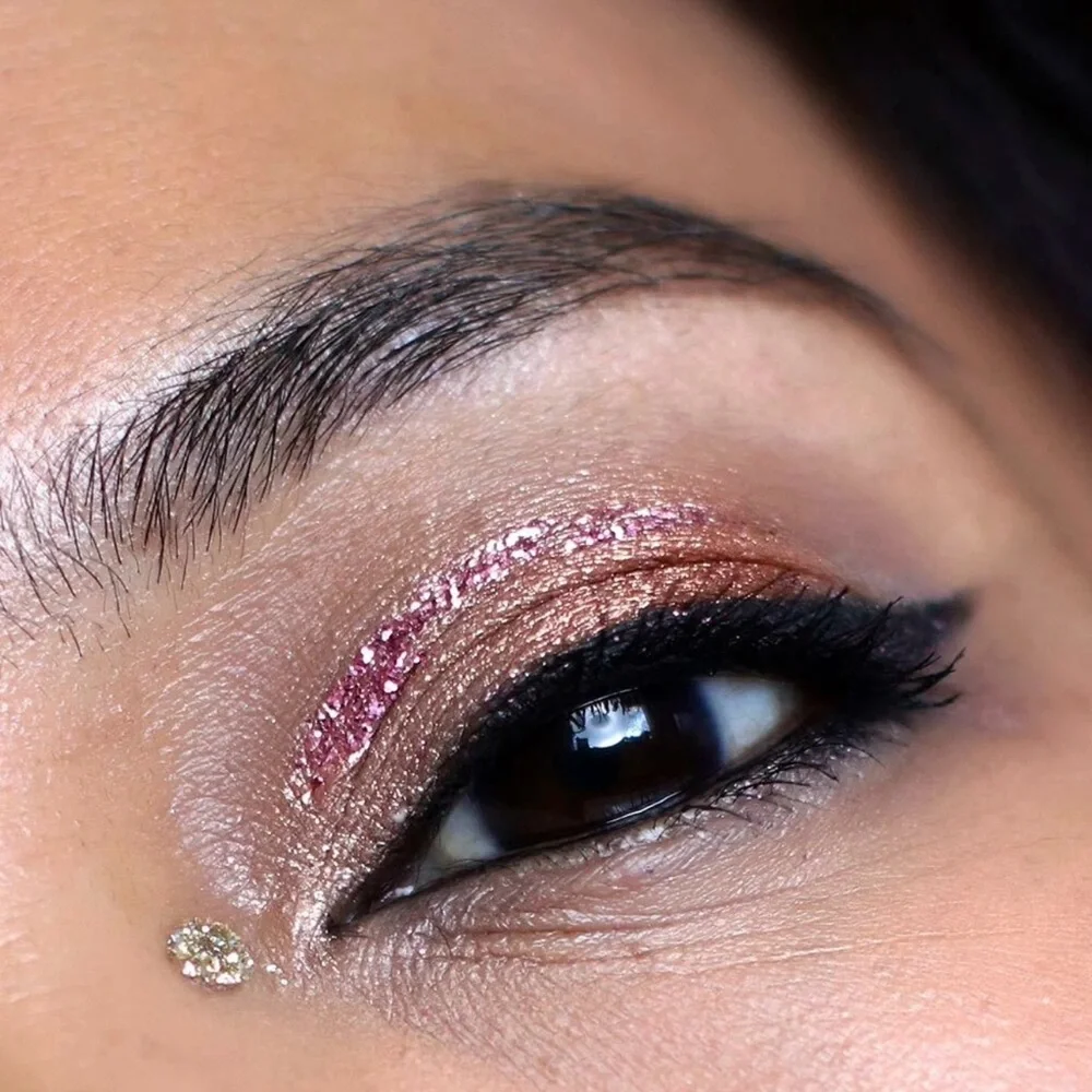 MAC Cosmetics Snowball collection pigment and glitter kit Pink